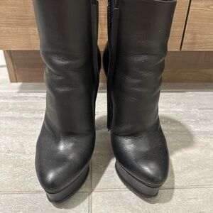 Casadei Women's Black Leather Boots Size 5.5
